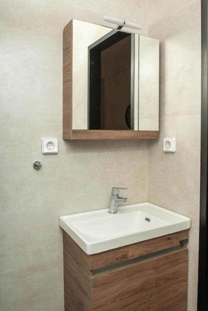 דירות Flat In Athens Next To Metro St! מראה חיצוני תמונה